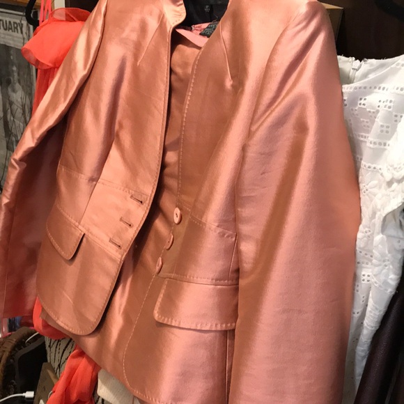 Anne Klein skirt suit size 10p skirt, size 6p jacket new w/o tag 66% Wool, 35%Sk - Picture 1 of 12